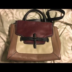 Vince Camuto Satchel